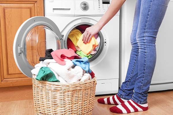 قرار دادن بیش از اندازه لباس در لباسشویی و خشک نشدن لباس‌ها - نیوسرویس 